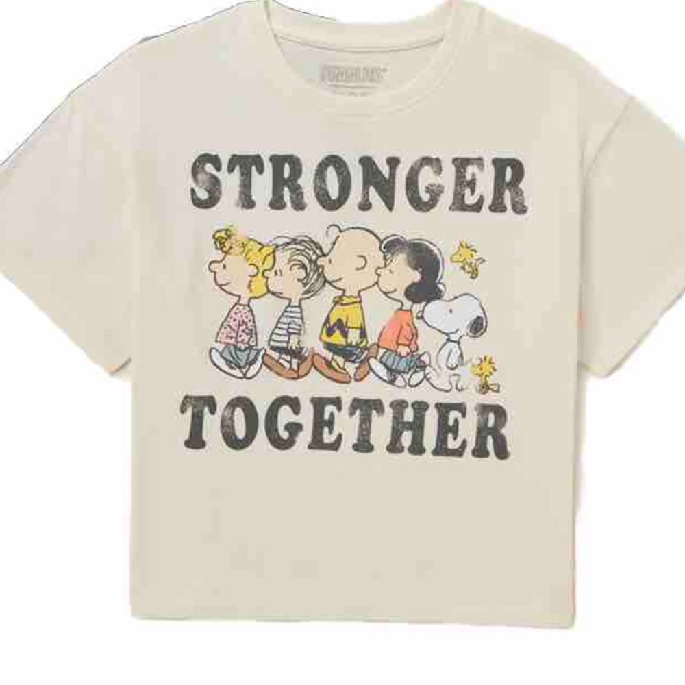 Peanuts Gang Girls Stronger Together Graphic Tee Shirt Size Medium